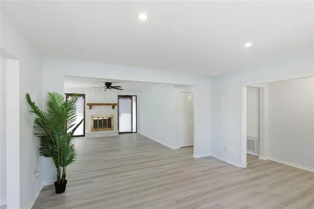 $279,900 | 1999 Sewing Circle, Lithonia, GA 30058