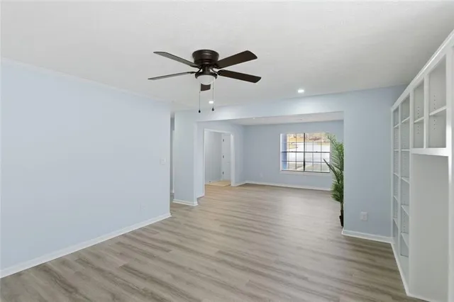 $279,900 | 1999 Sewing Circle, Lithonia, GA 30058