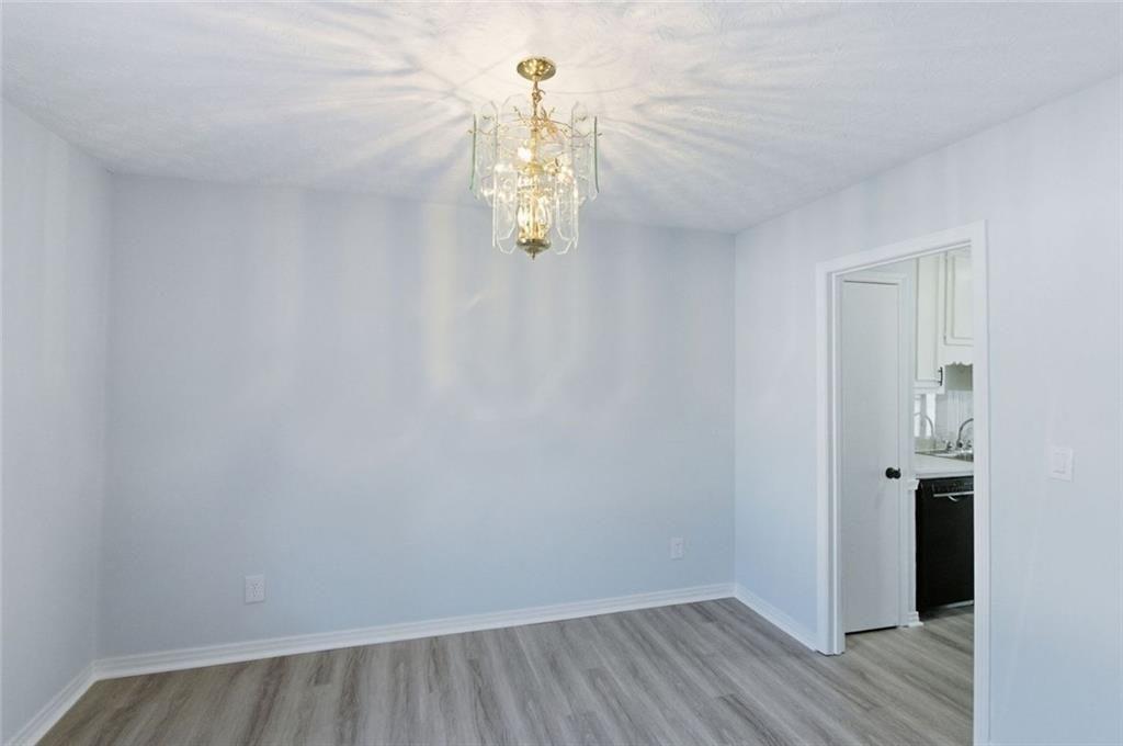 1999 Sewing Circle Lithonia, GA 30058 - Photo 9 of 31