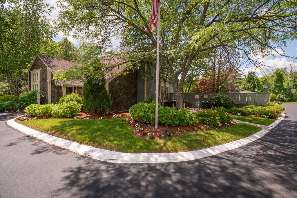 95 Village Post Road, Unit 95 Danvers, MA 01923 - Photo 30 of 34