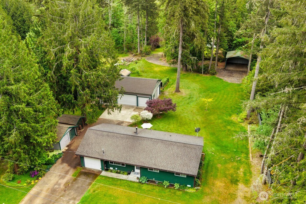 876 Southwest Miller Road Port Orchard, WA 98367 - Photo 6 of 40 Gallery Image 6