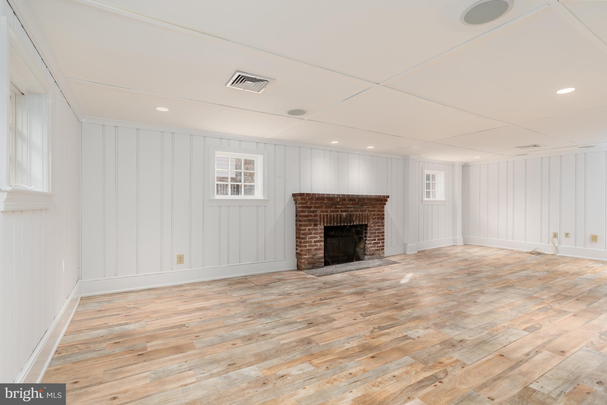3540 Springland Lane Northwest Washington, DC 20008 - Photo 18 of 28 Recreation Room
