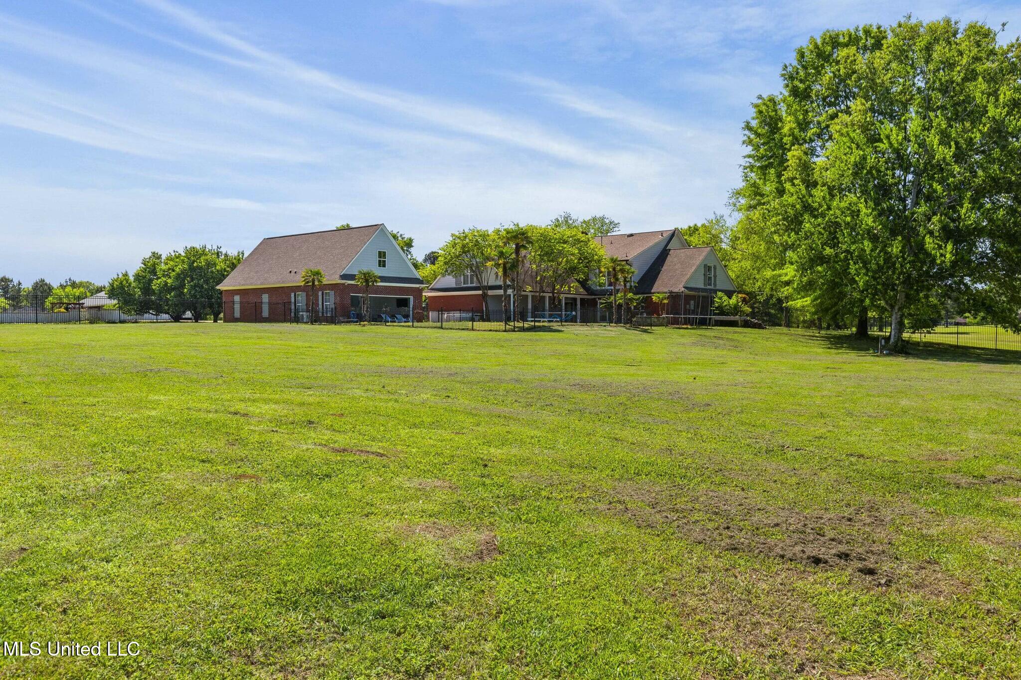 109 Plantation Drive Madison, MS 39110 - Photo 101 of 145 tempImagePiKrhH