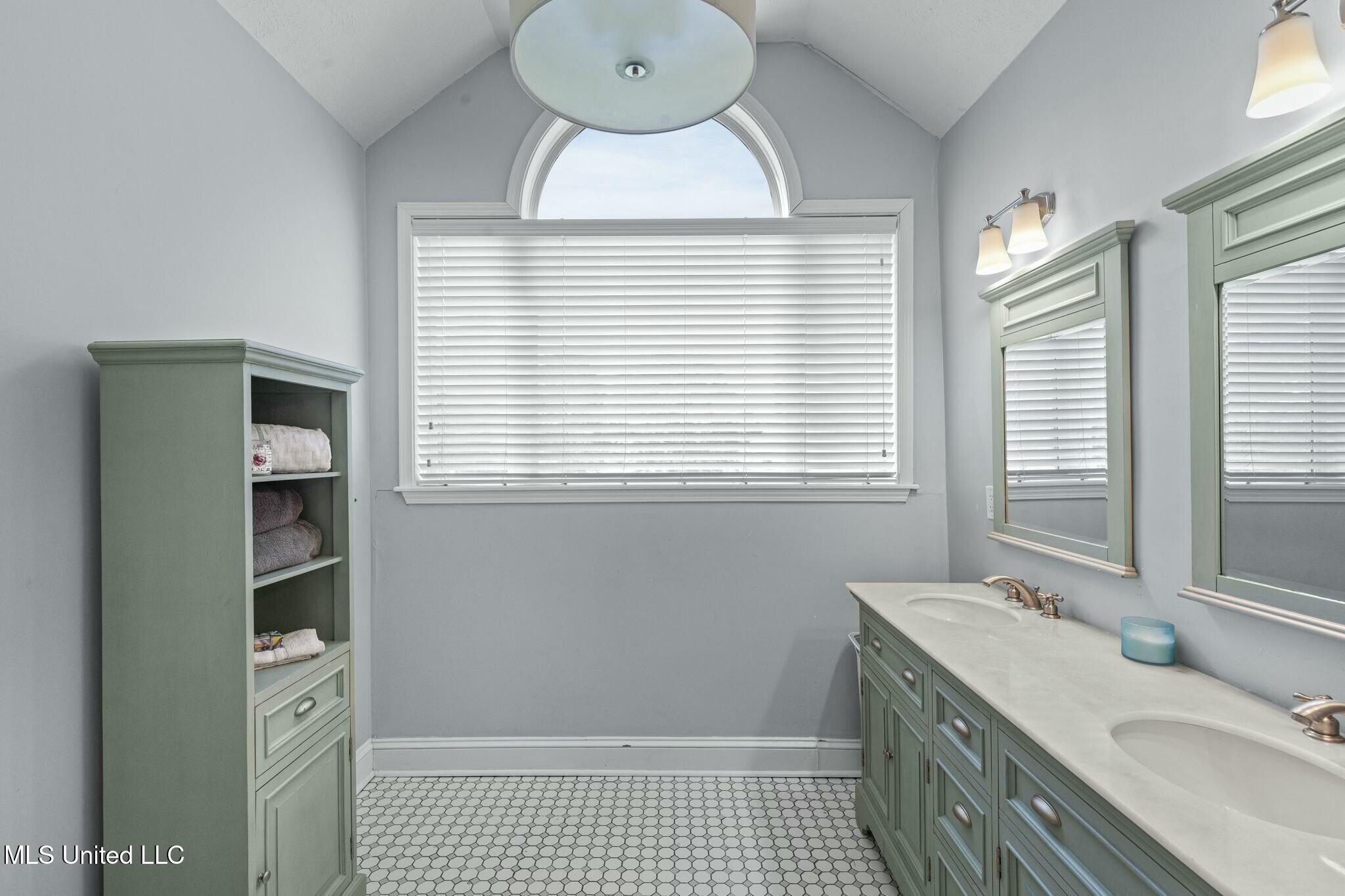 109 Plantation Drive Madison, MS 39110 - Photo 58 of 145 tempImage3N1cQh