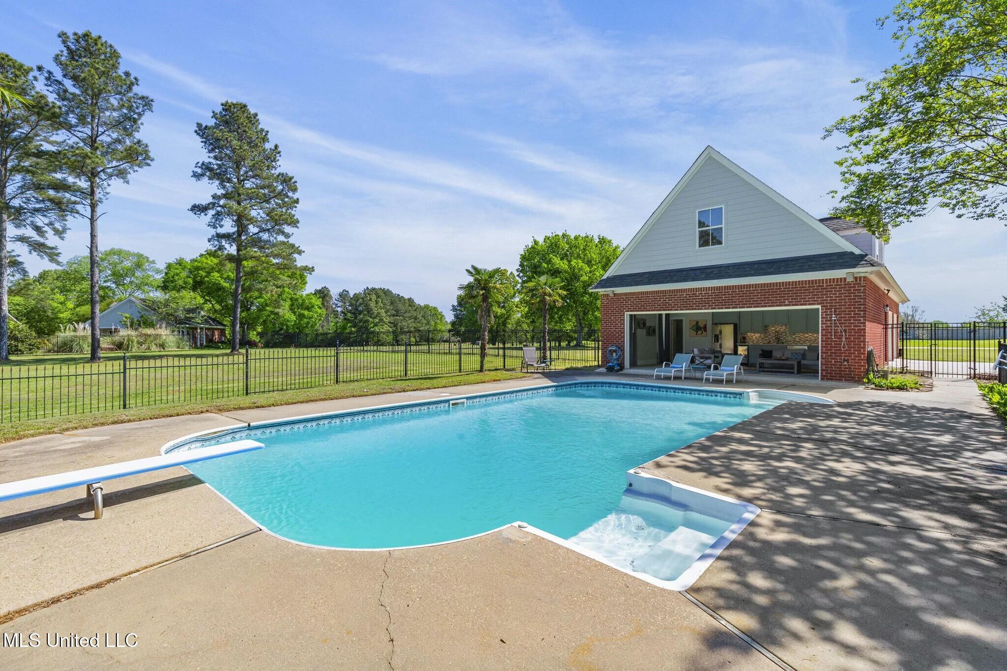 109 Plantation Drive Madison, MS 39110 - Photo 91 of 145 tempImageTbdnRf