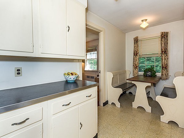 30 Nod Hill Road Newton, MA 02461 - Photo 5 of 20