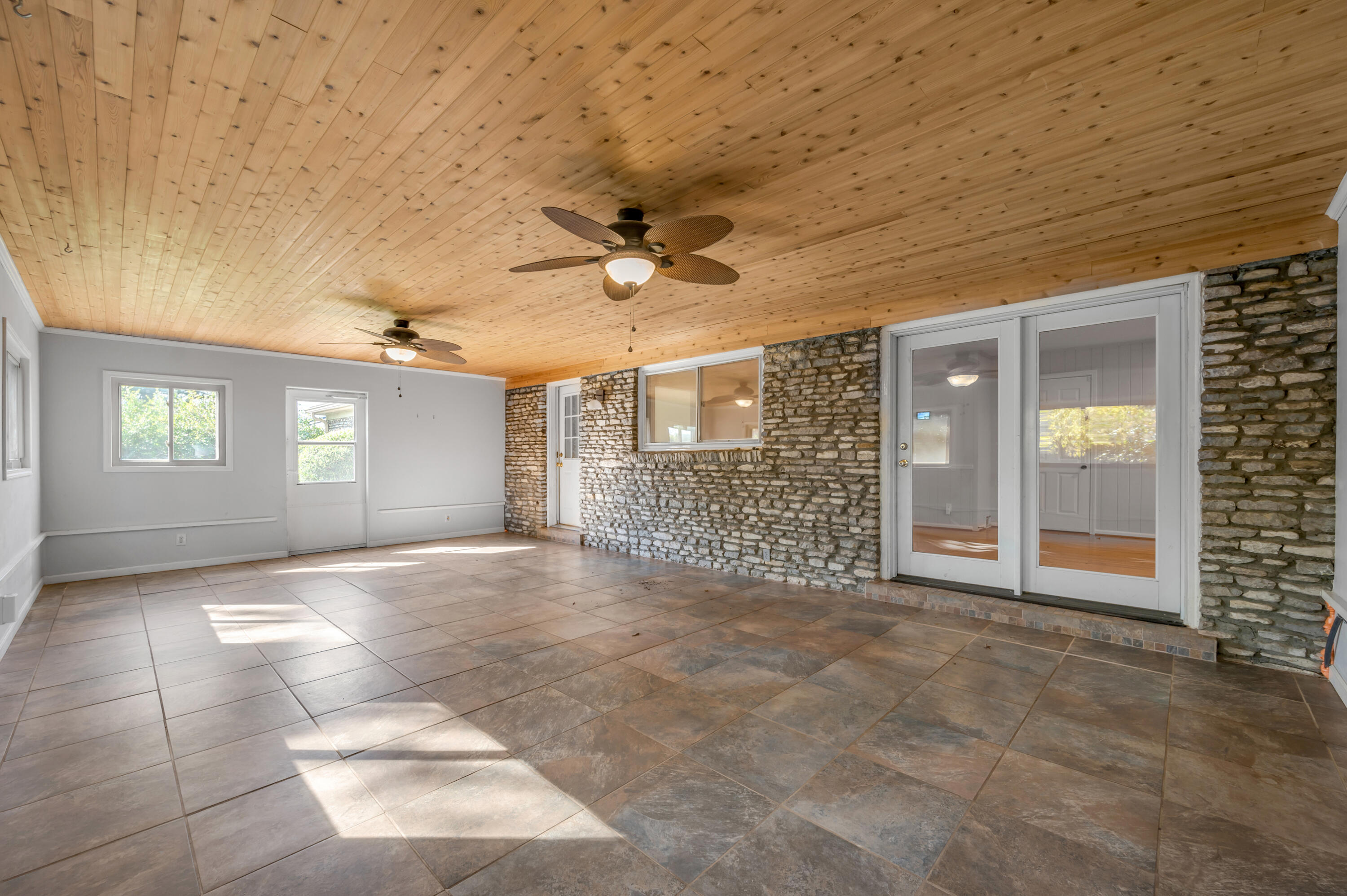 1874 Parkers Mill Road Lexington, KY 40504 - Photo 42 of 61 TDB_8506