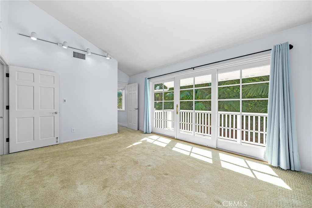 1971 Port Laurent Place Newport Beach, CA 92660 - Photo 12 of 28