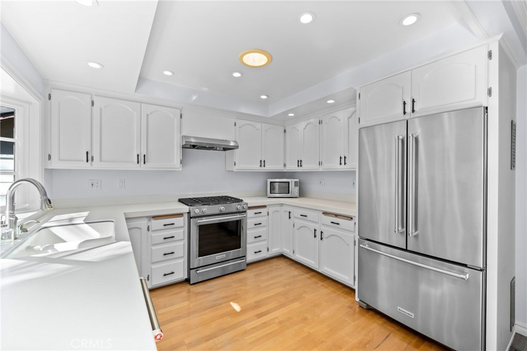 1971 Port Laurent Place Newport Beach, CA 92660 - Photo 5 of 28