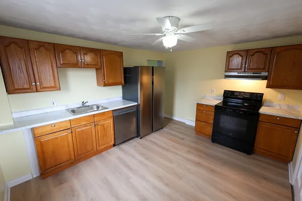 $3,100 | 60 Essex Street, Unit 2, Revere, MA 02151