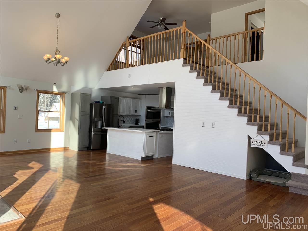 206 Wilderness Road Negaunee, MI 49866 - Photo 8 of 33 Gallery Image 8