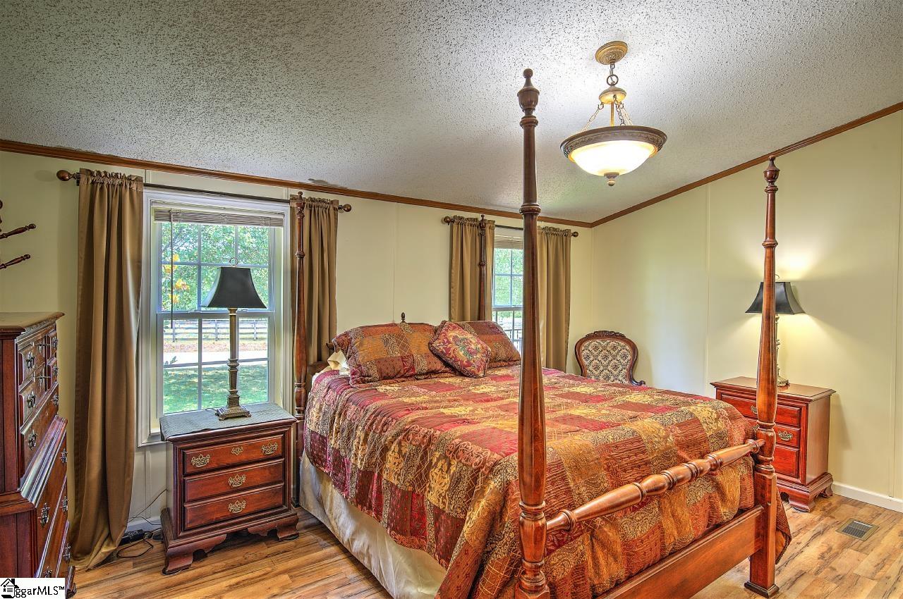 3743 Pennington Road Greer, SC 29651 - Photo 13 of 29