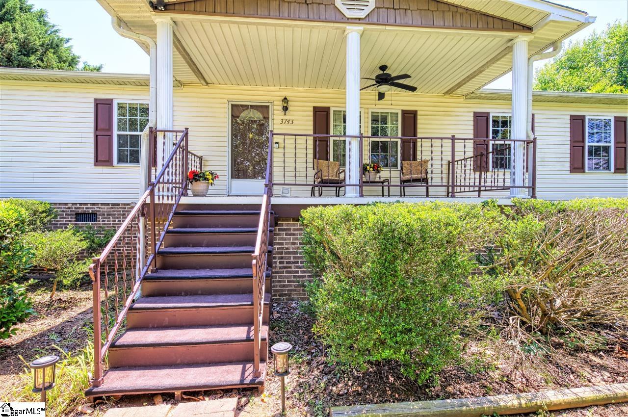 3743 Pennington Road Greer, SC 29651 - Photo 3 of 29