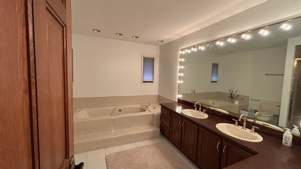 $560,000 | 37671 Fiore Trail, Clinton Township, MI 48036