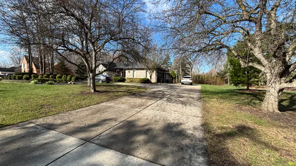 $560,000 | 37671 Fiore Trail, Clinton Township, MI 48036