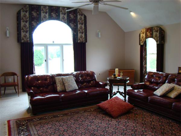 15 Noel Road Andover, MA 01810 - Photo 11 of 25 Gallery Image 11