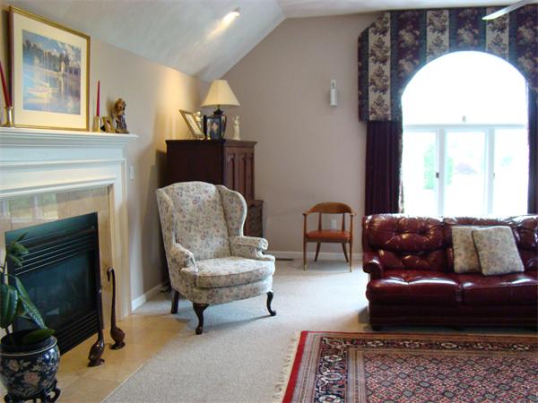 15 Noel Road Andover, MA 01810 - Photo 10 of 25 Gallery Image 10
