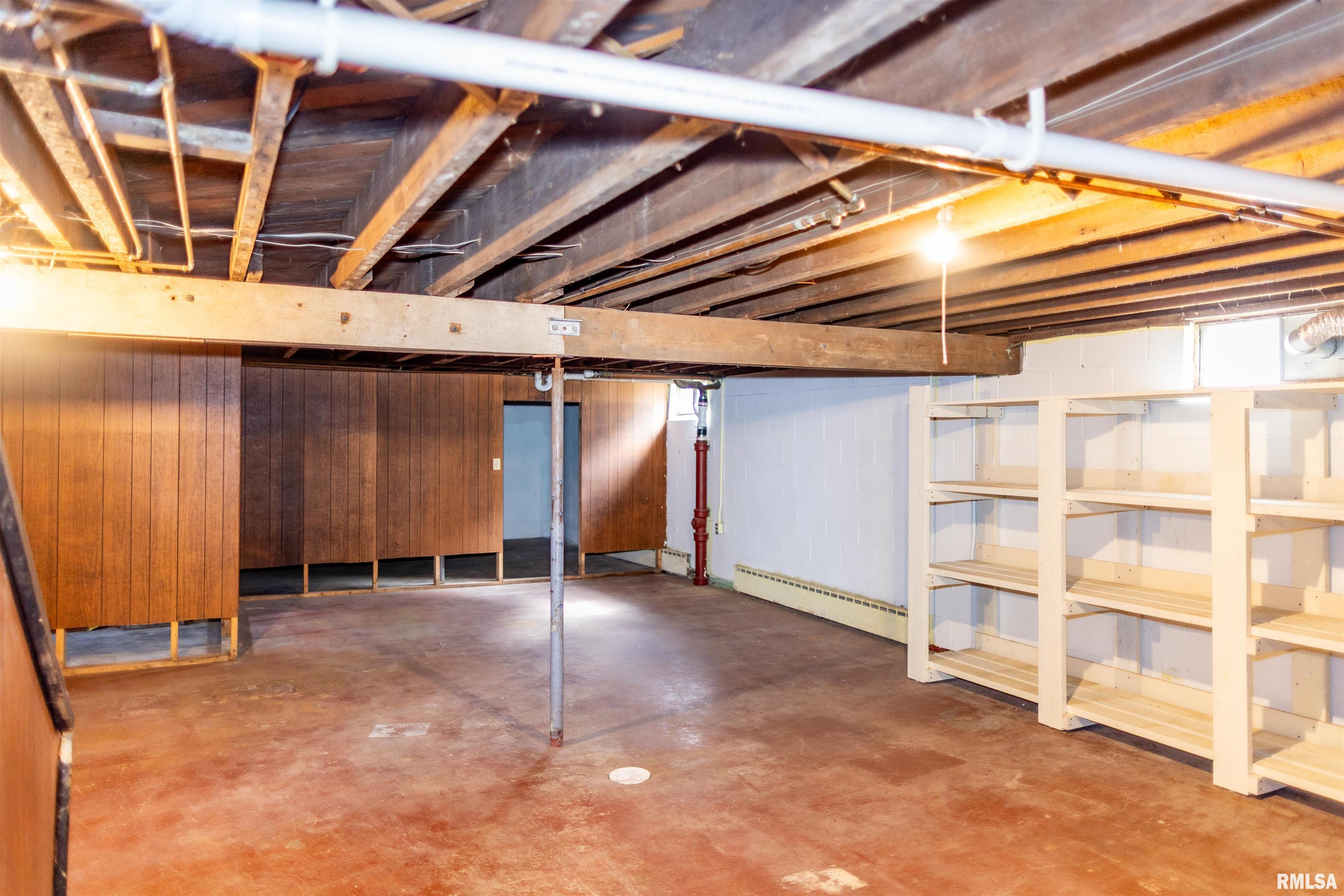 966 North 7th Avenue Canton, IL 61520 - Photo 26 of 57