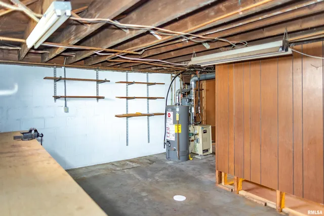 $112,900 | 966 North 7th Avenue, Canton, IL 61520