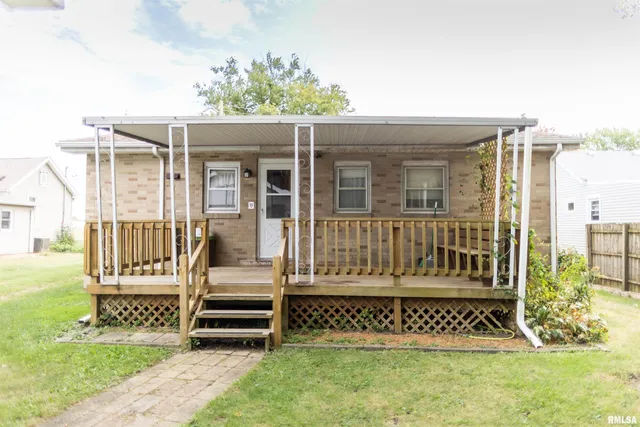 $112,900 | 966 North 7th Avenue, Canton, IL 61520