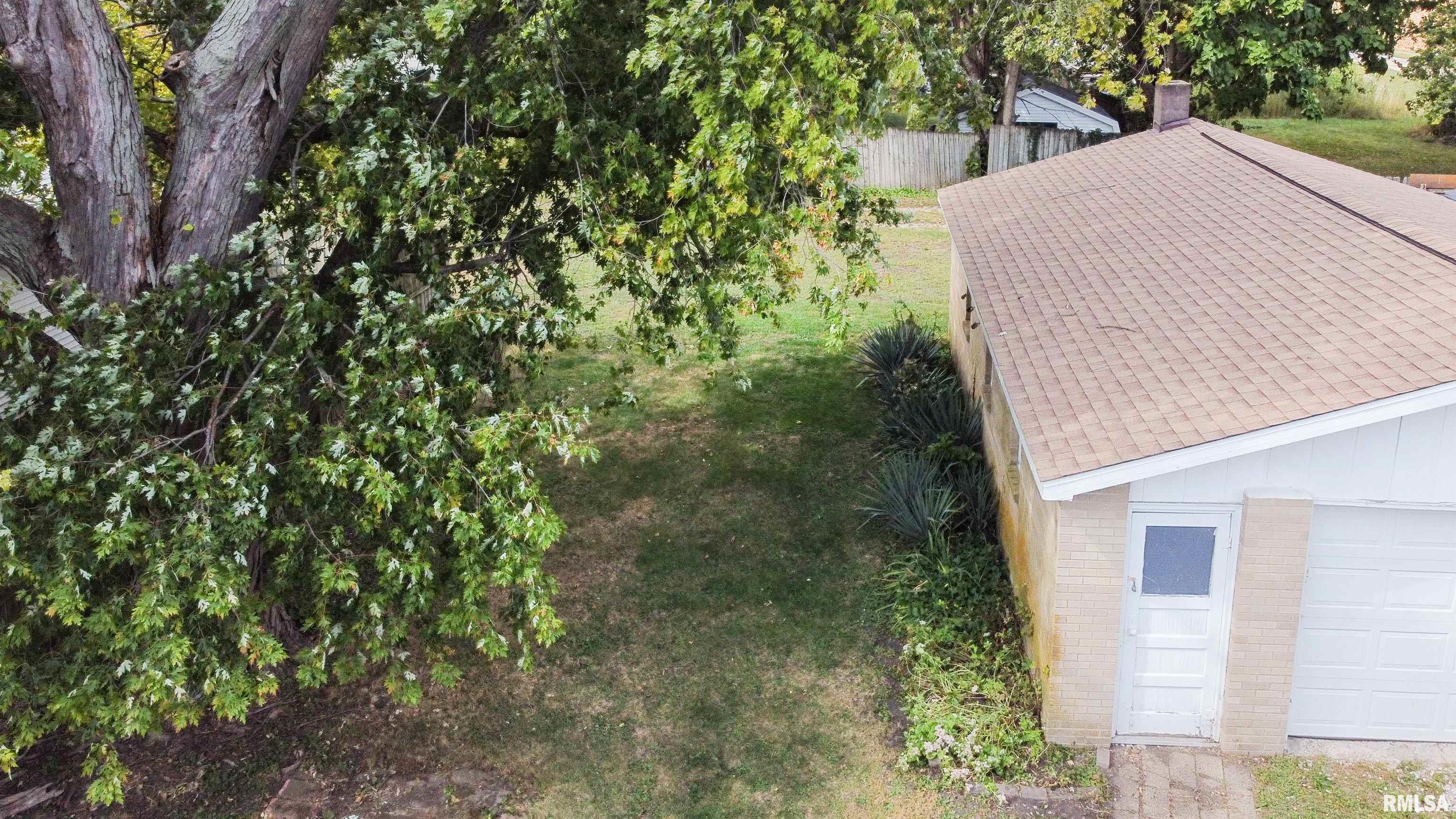 966 North 7th Avenue Canton, IL 61520 - Photo 52 of 57