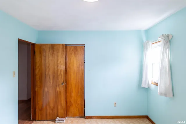 $112,900 | 966 North 7th Avenue, Canton, IL 61520