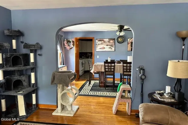 $400,000 | 209 Columbia Turnpike, Unit 4, East Greenbush, NY 12144