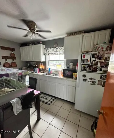 $400,000 | 209 Columbia Turnpike, Unit 4, East Greenbush, NY 12144