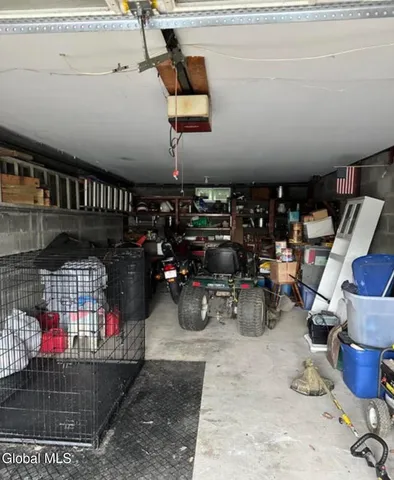 $400,000 | 209 Columbia Turnpike, Unit 4, East Greenbush, NY 12144