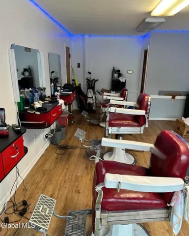 $400,000 | 209 Columbia Turnpike, Unit 4, East Greenbush, NY 12144