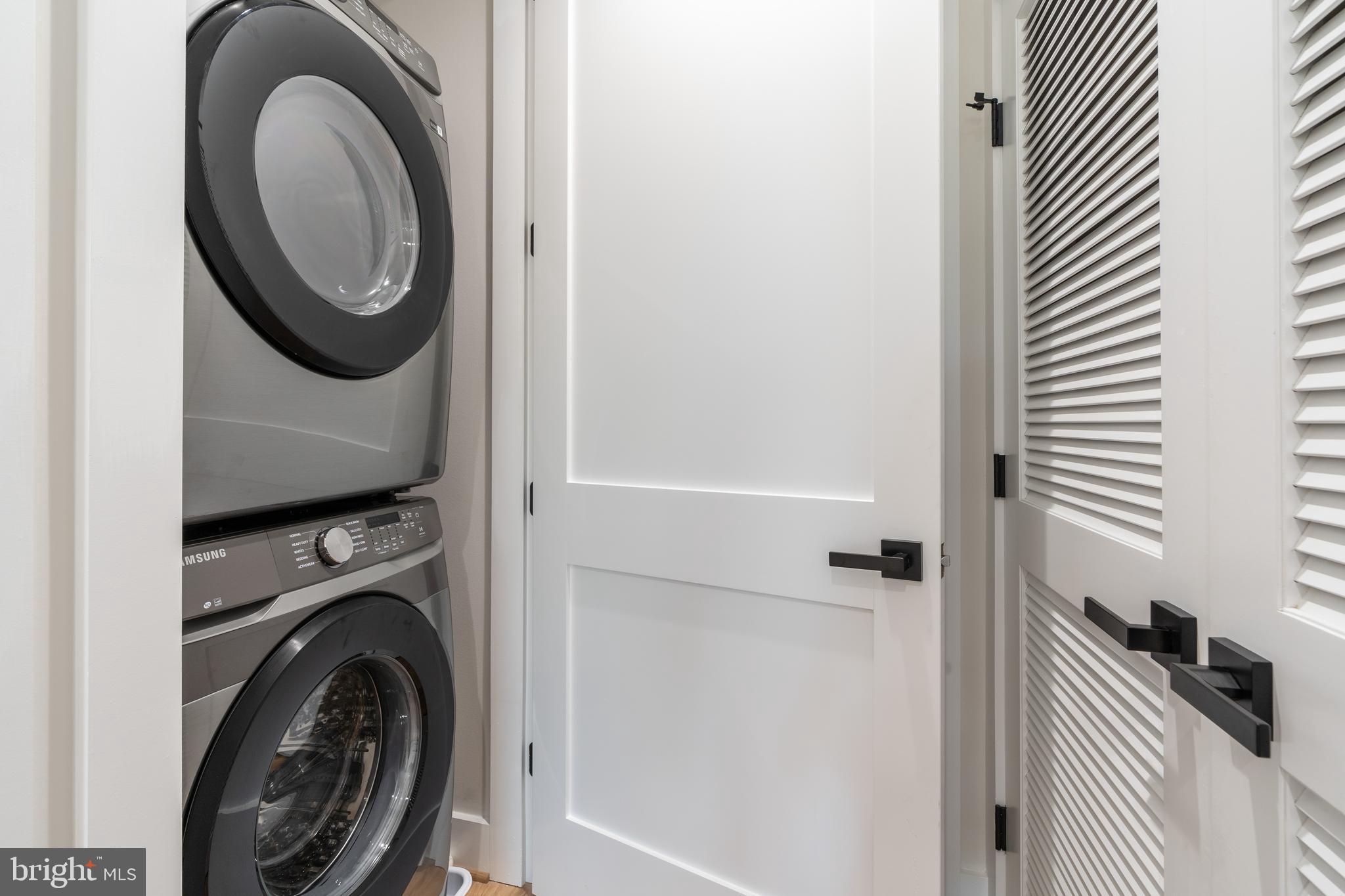 910 8th Street Northeast Washington, DC 20002 - Photo 35 of 62 Upper level w/d