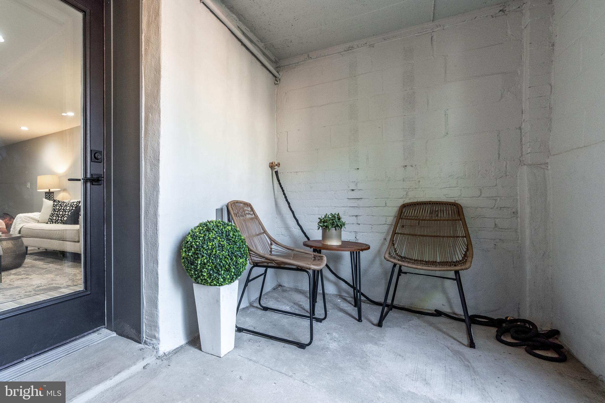 910 8th Street Northeast Washington, DC 20002 - Photo 49 of 62 Lower level entrance (2 Full BD/2 Full BA)