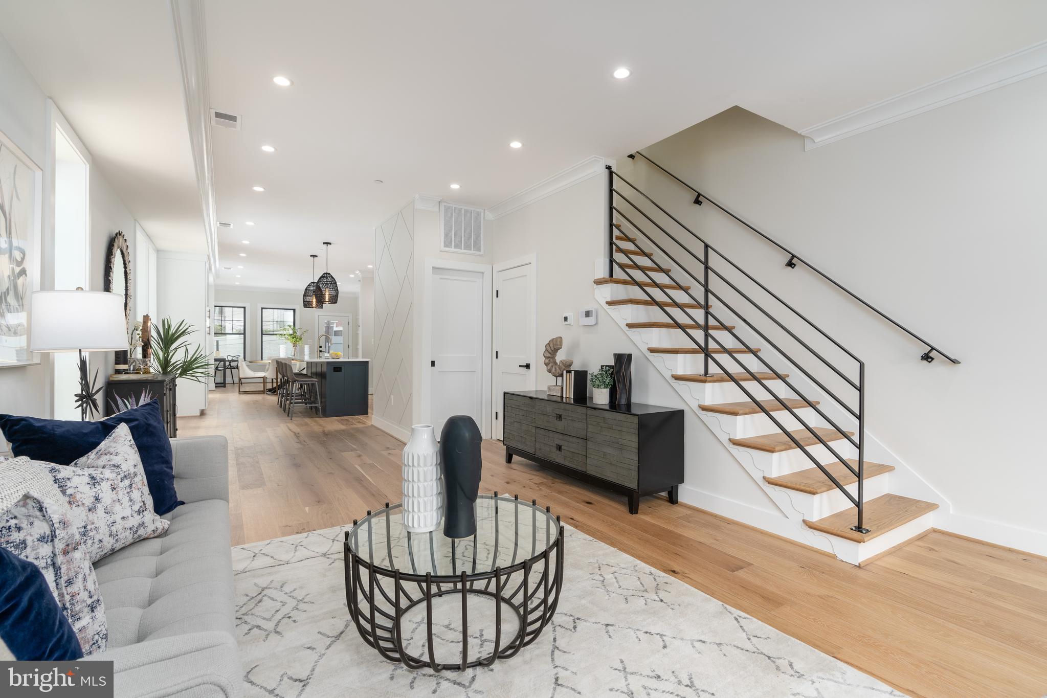 910 8th Street Northeast Washington, DC 20002 - Photo 8 of 62