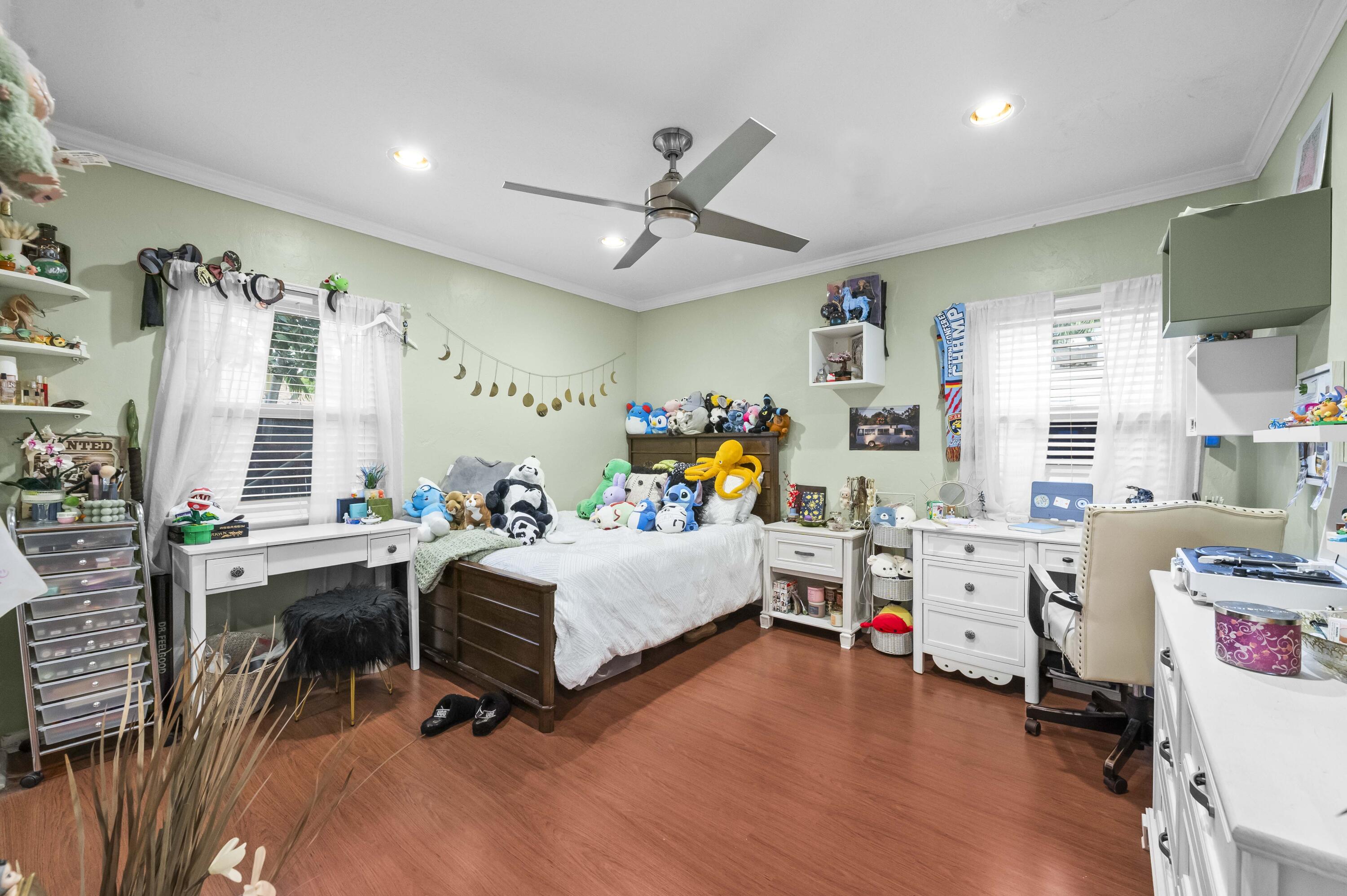 6427 Travis Road Lake Clarke Shores, FL 33406 - Photo 24 of 32 22 Bedroom 01