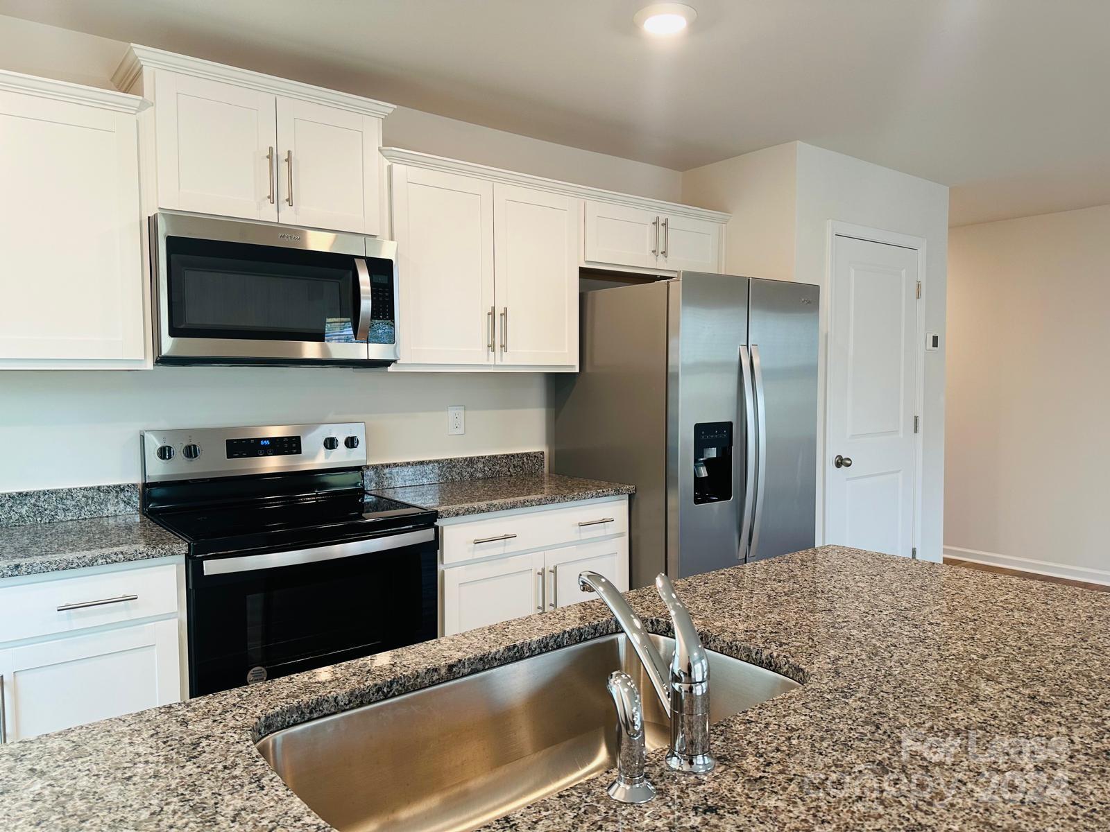 6121 Faron Way Charlotte, NC 28262 - Photo 5 of 19