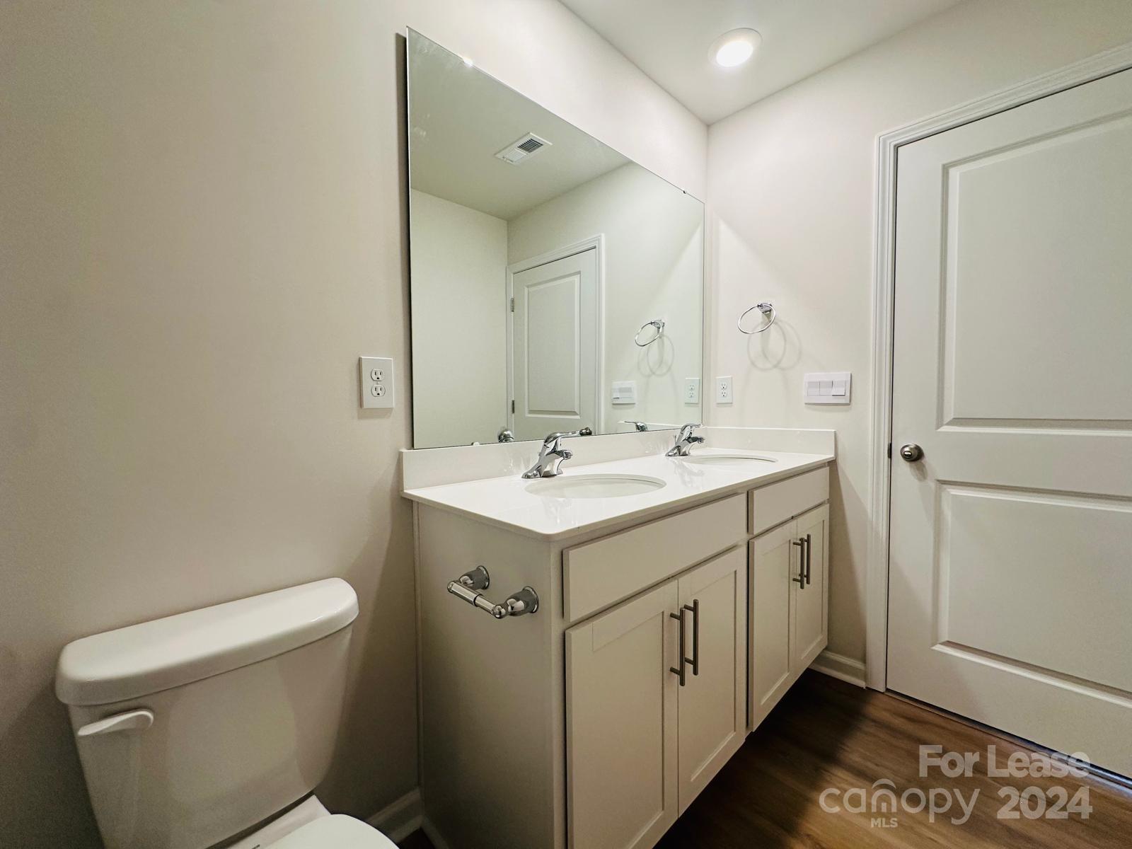 6121 Faron Way Charlotte, NC 28262 - Photo 8 of 19