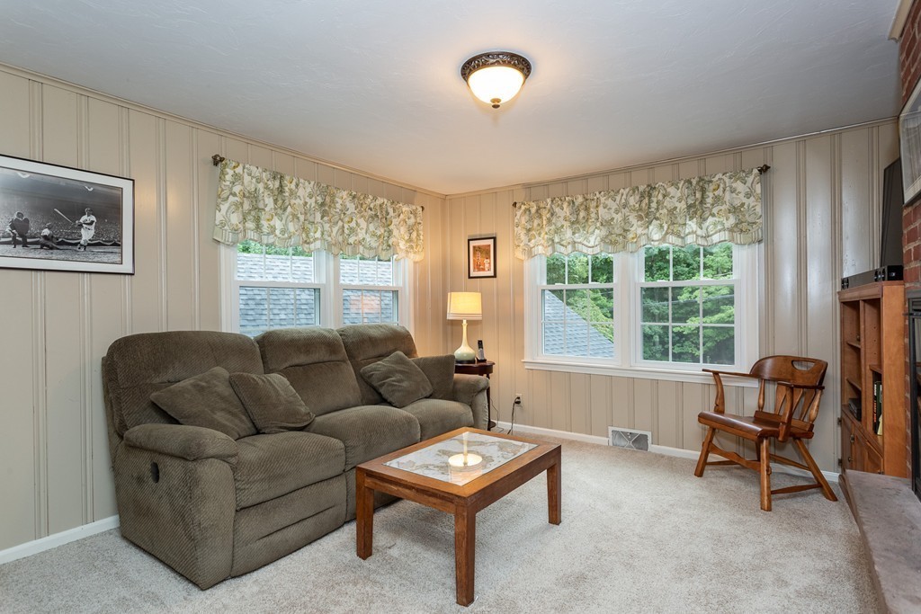 487 Ridge Road Wilbraham, MA 01095 - Photo 9 of 30