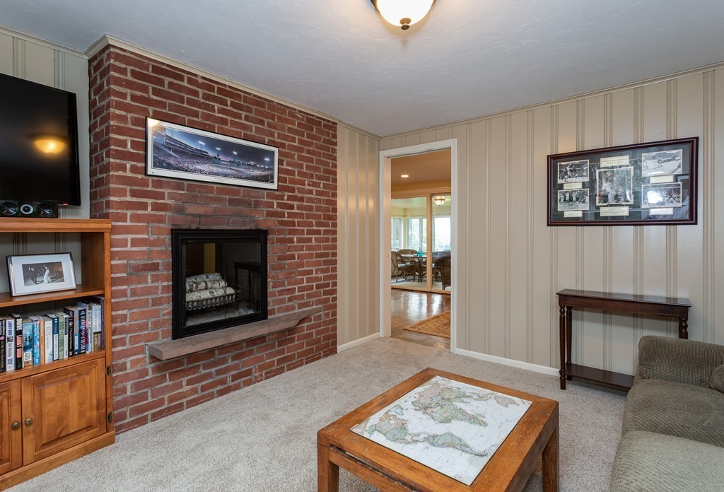 487 Ridge Road Wilbraham, MA 01095 - Photo 10 of 30