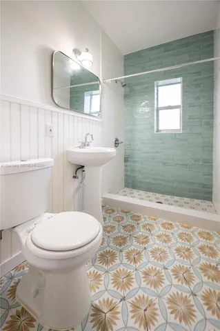 $1,950 | 520 Southwest 6th Street, Unit 3, Miami, FL 33130