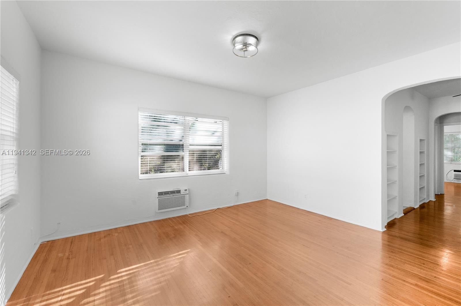 520 Southwest 6th Street, Unit 3 Miami, FL 33130 - Photo 5 of 14