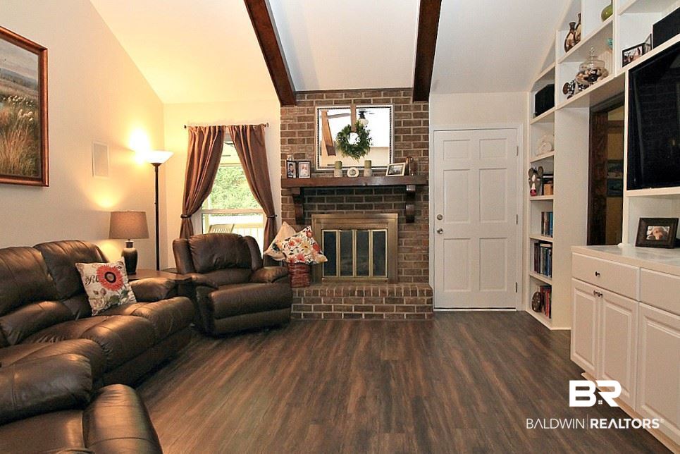 106 Winnetk Circle Daphne, AL 36526 - Photo 10 of 39 Great Room
