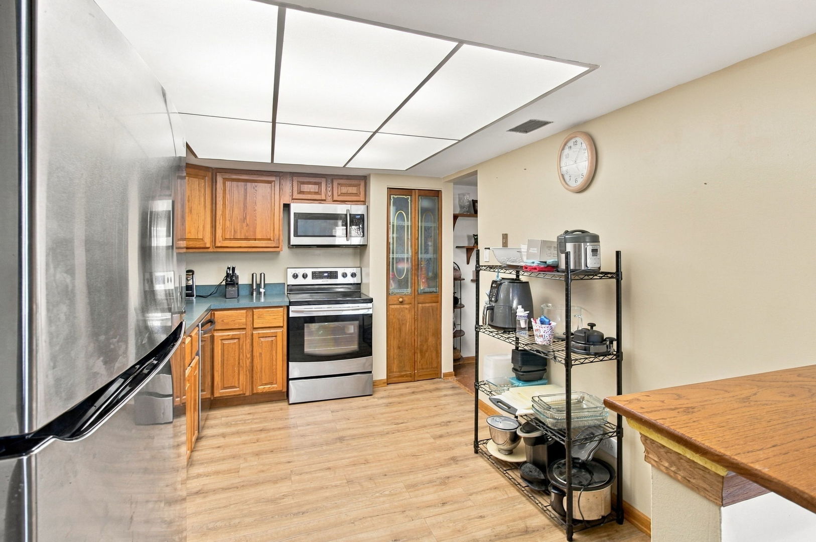 11129 NW Road, Unit F Palos Hills, IL 60465 - Photo 12 of 26 Gallery Image 12