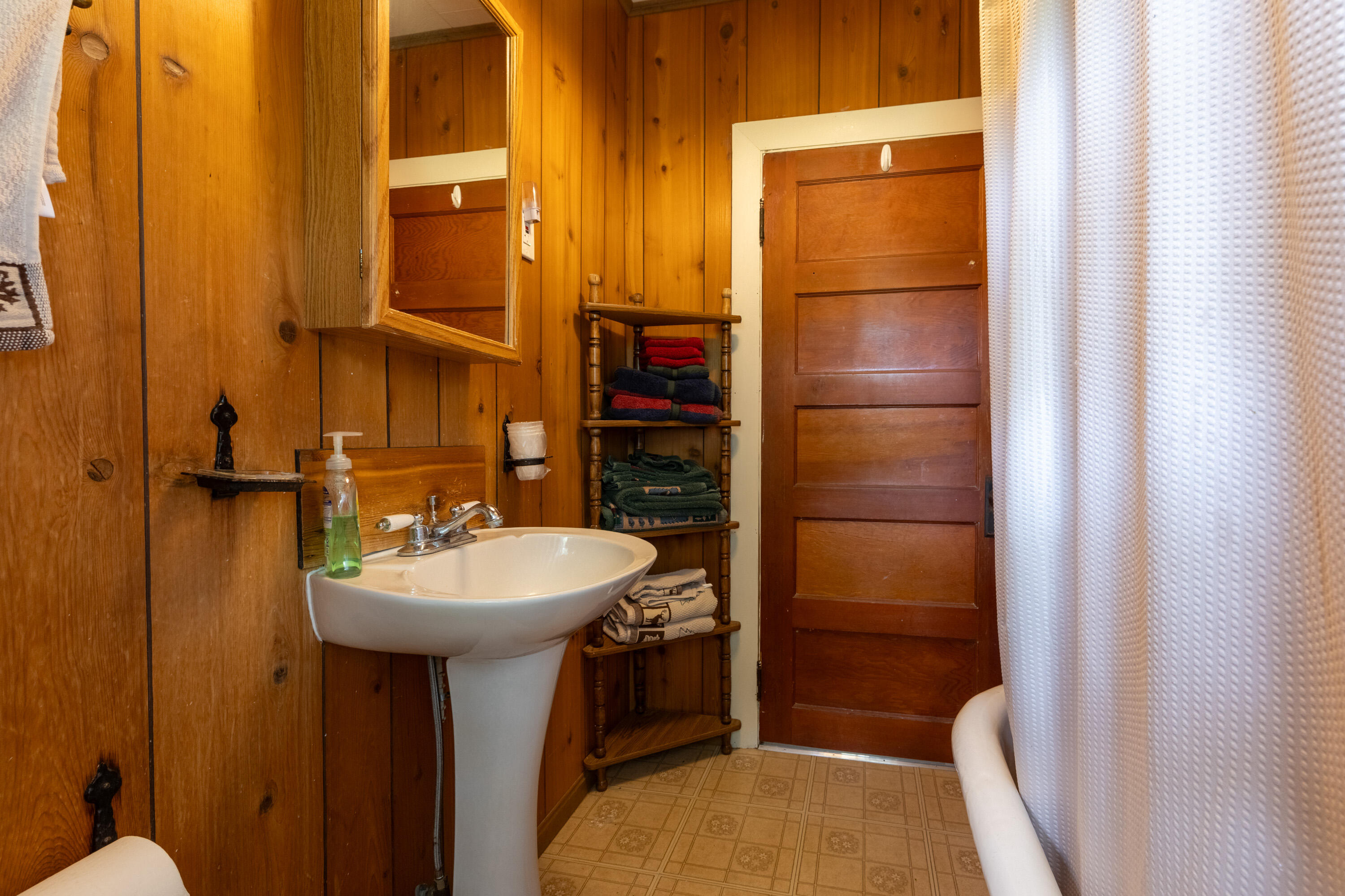 1024 Meadow Road Casco, ME 04015 - Photo 96 of 124 Guest House-4