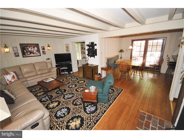 1961 Kimberwick Road Media, PA 19063 - Photo 10 of 25 Family Room