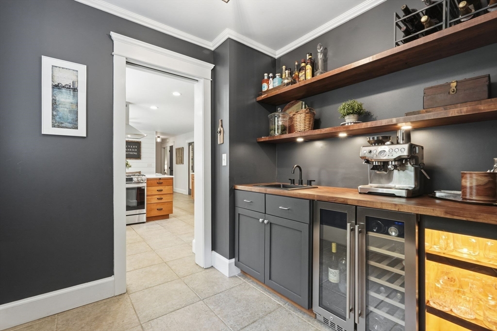 409 Henry Street Amherst, MA 01002 - Photo 13 of 42