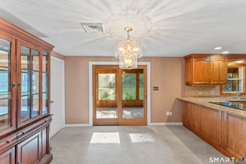 $435,000 | 5 Harbor Ridge Road, Danbury, CT 06811