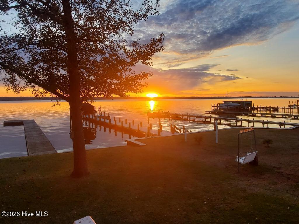 226 Shady Banks Beach Road Washington, NC 27889 - Photo 2 of 56 Sunset