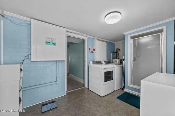 $534,000 | 226 Shady Banks Beach Road, Washington, NC 27889