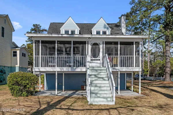 $534,000 | 226 Shady Banks Beach Road, Washington, NC 27889