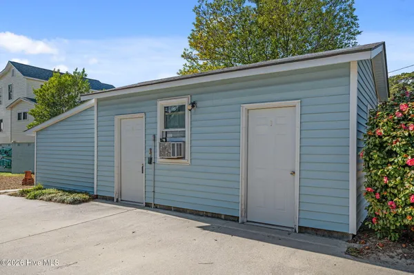 $534,000 | 226 Shady Banks Beach Road, Washington, NC 27889